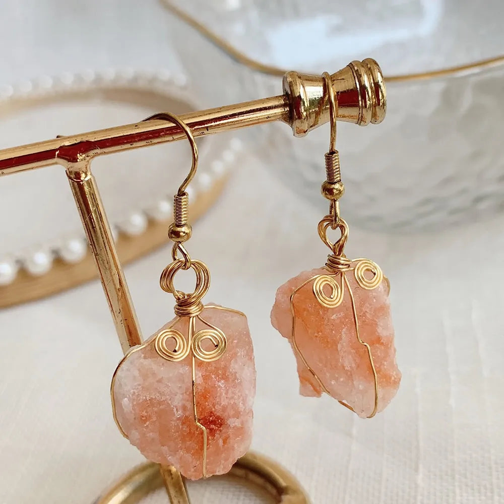 Natural Crystal Earrings for Women Raw Stone Green Quartz Pendulum Rubies Zoisite Lapis Sunstone Purple Crystal Drop Earring