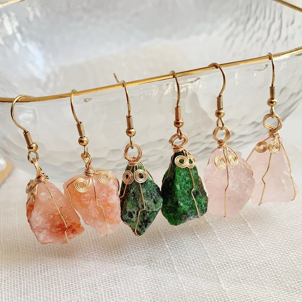Natural Crystal Earrings for Women Raw Stone Green Quartz Pendulum Rubies Zoisite Lapis Sunstone Purple Crystal Drop Earring