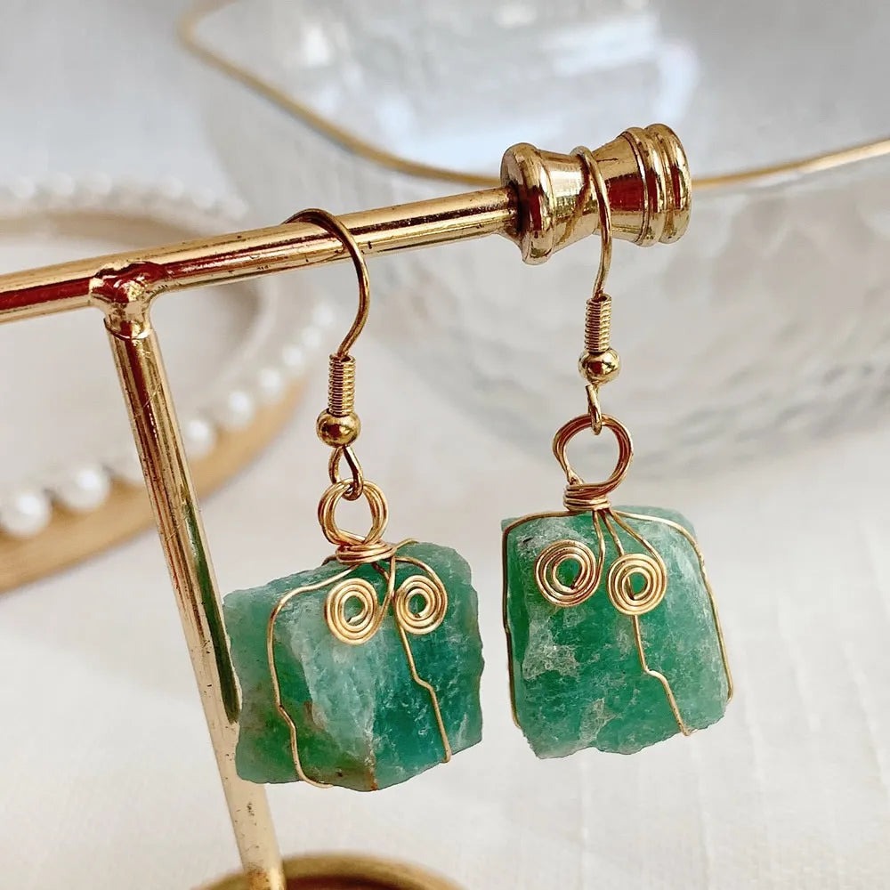 Natural Crystal Earrings for Women Raw Stone Green Quartz Pendulum Rubies Zoisite Lapis Sunstone Purple Crystal Drop Earring