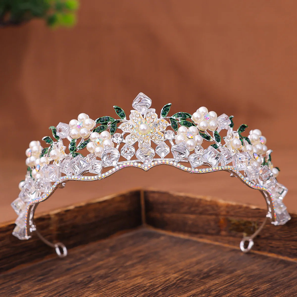 Baroque Luxury Red Crystal Flowers Tiaras For Women Diadem Wedding Girls Birthday Party Elegant Crowns Hair Jewelry Accessories